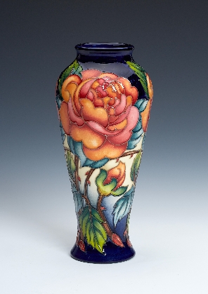a-diamond-rose-vase-1228