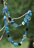 Long multi bead Indiana 110cm lt blue